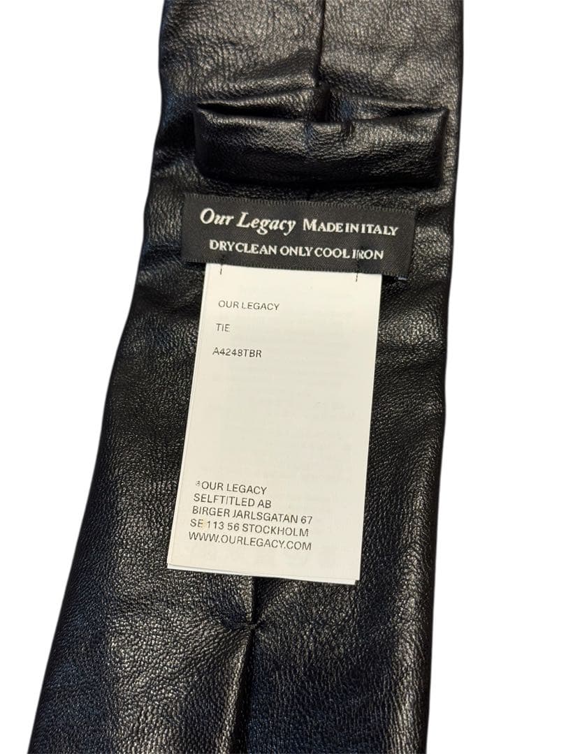 【OUR LEGACY(アワーレガシー)】TIE FAKE LEATHER