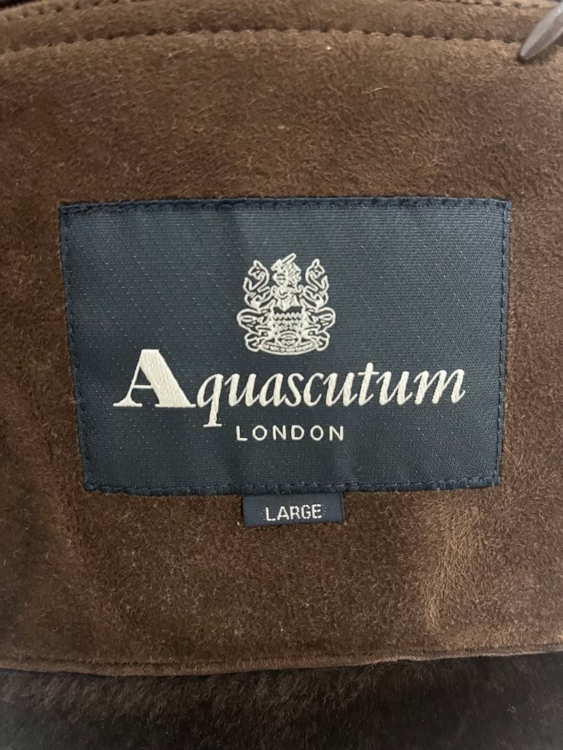 アクアスキュータム　【Aquascutum】　 リアルムートンコート