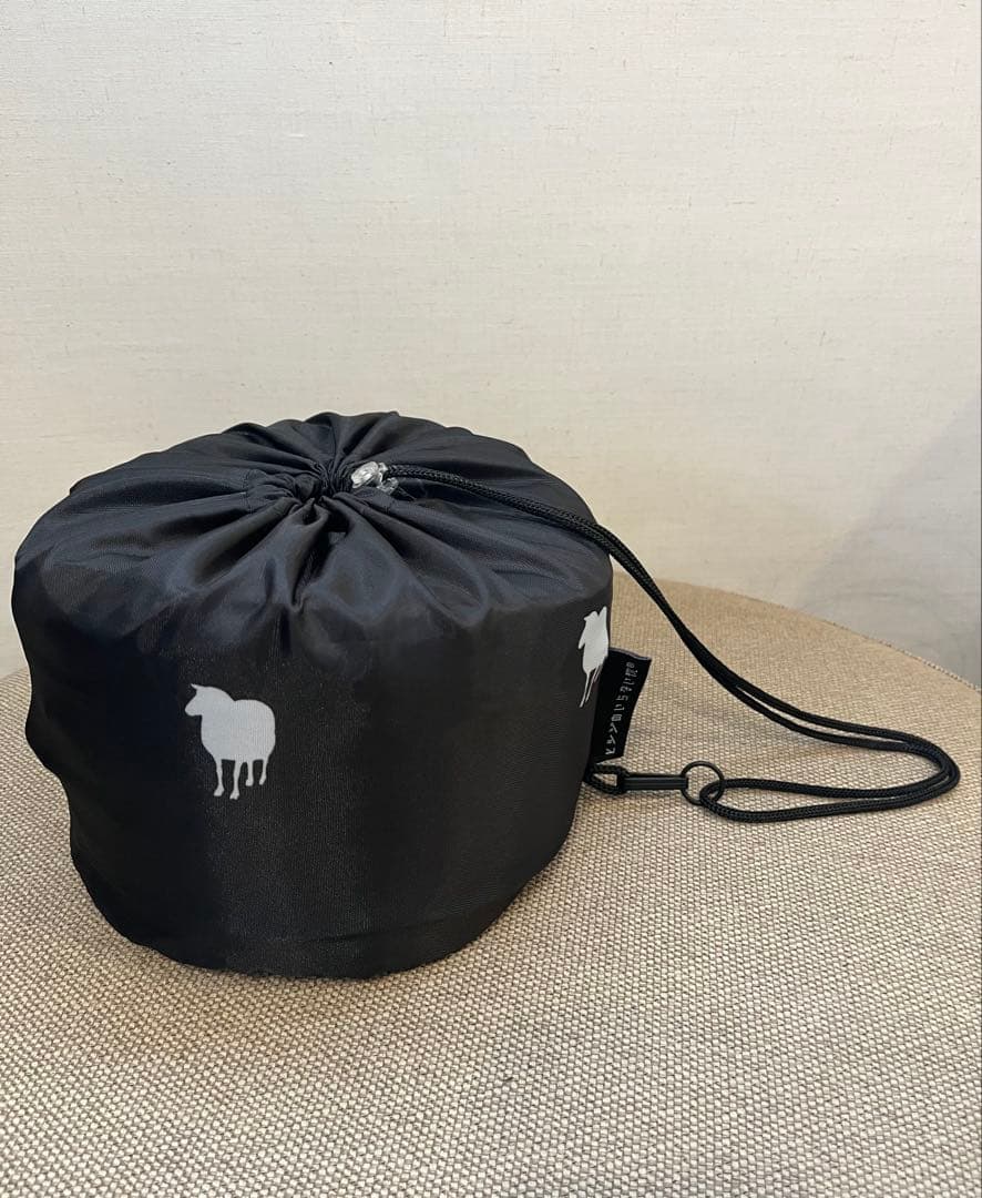 【美品】ヒツジのいらない枕　ネックピロー