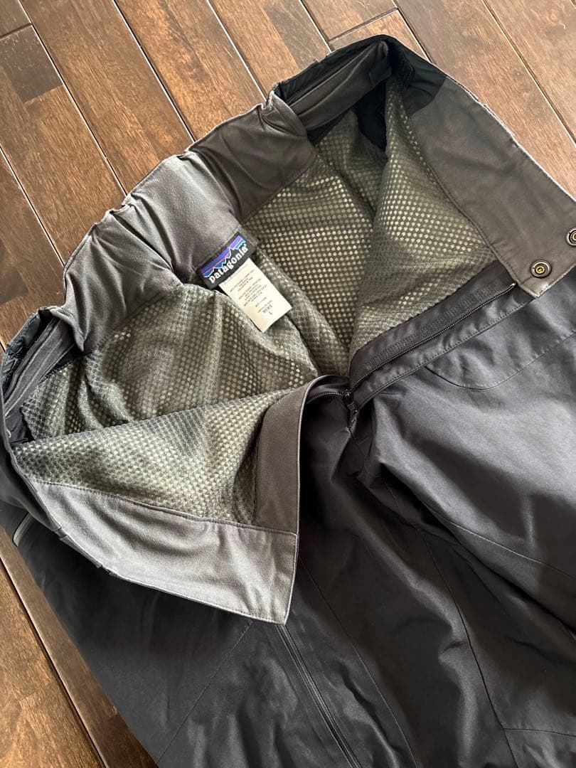 パタゴニア/ゴアテックス パウダーボウルパンツ スノボ用 ブラック L