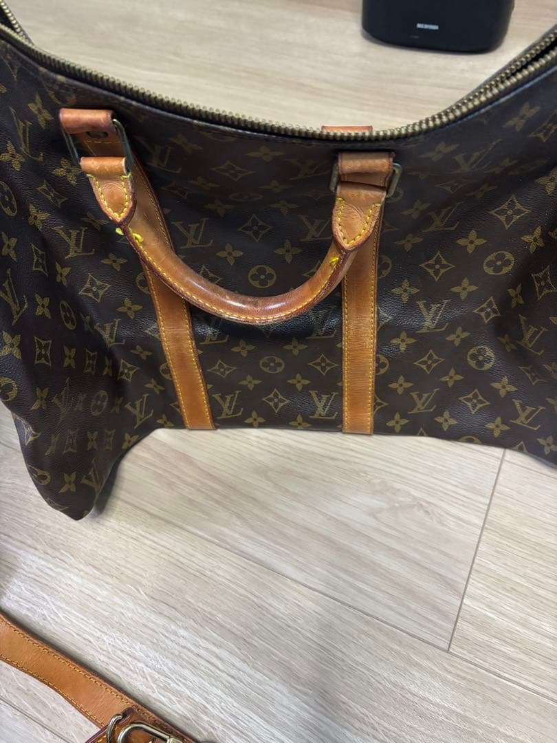 Louis Vuitton ルイヴィトン キーポルモノグラム ストラップ付き