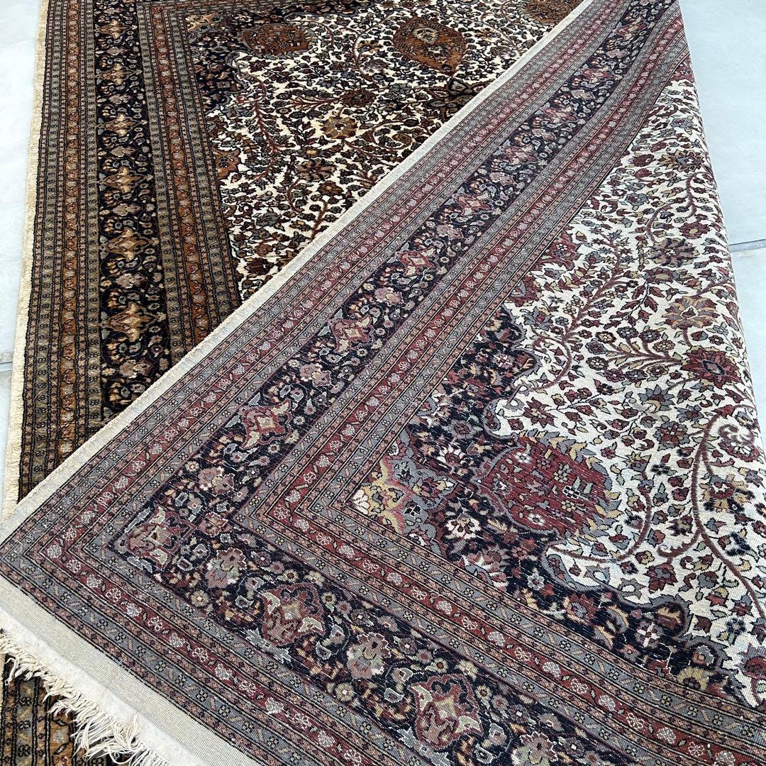 トルコ絨毯　手織り　ウール&シルク　ヴィンテージラグ　307x217㎝