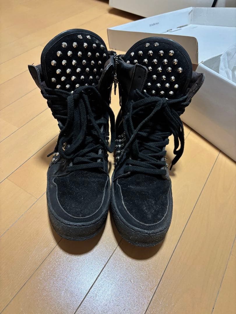 ロスベガ ハイカットスニーカー