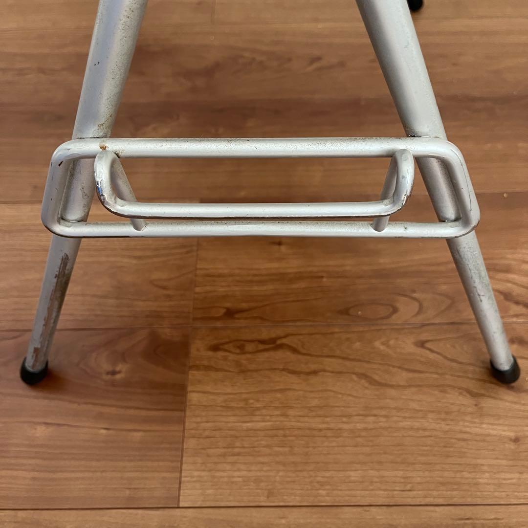 イームズ サイドシェルチェア スタッキングベース