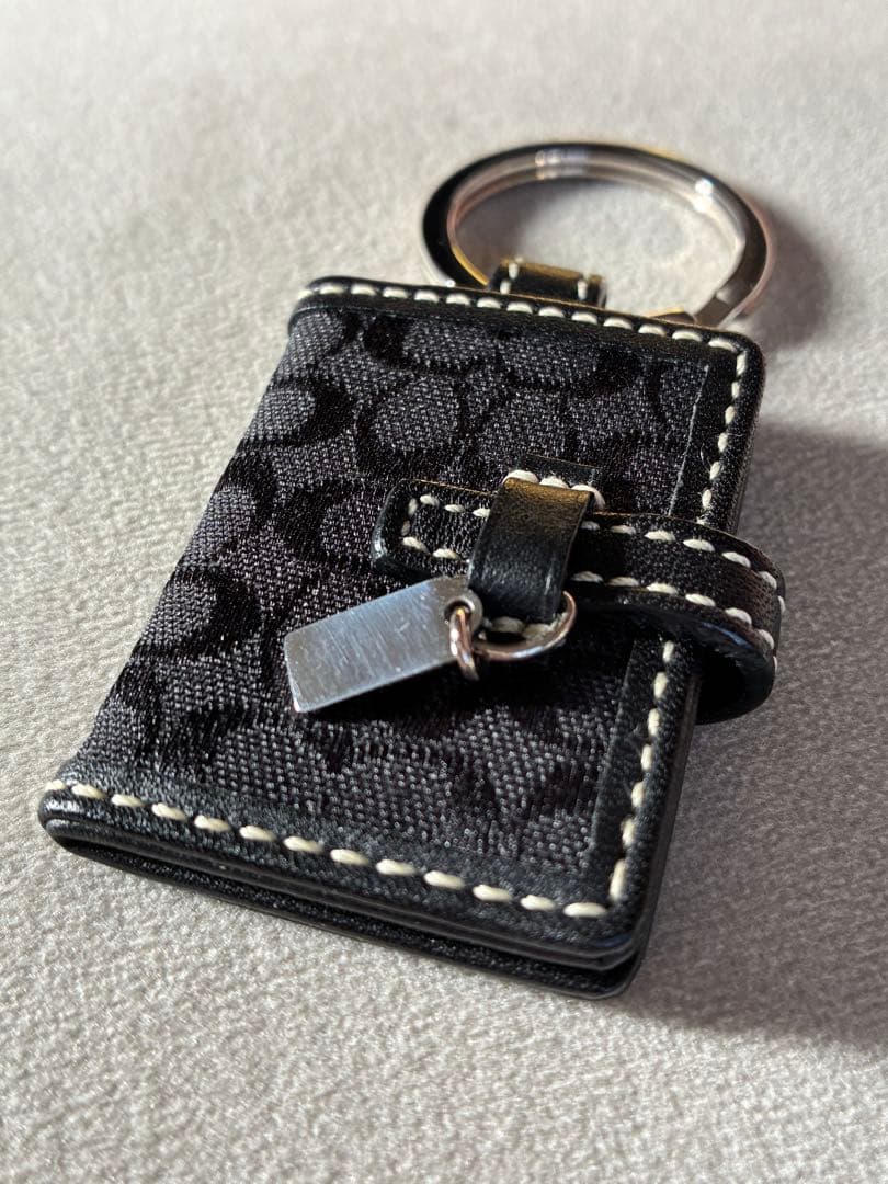 COACH 黒 ピクチャーフレーム　フォトフレーム　キーホルダー　キーリング