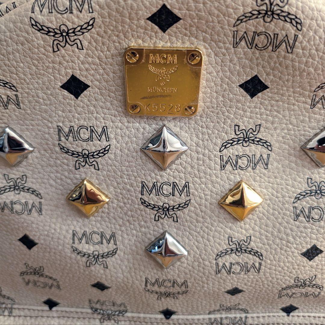 MCM ヴィセトス バックパック リュックサック スタッズ ベージュ