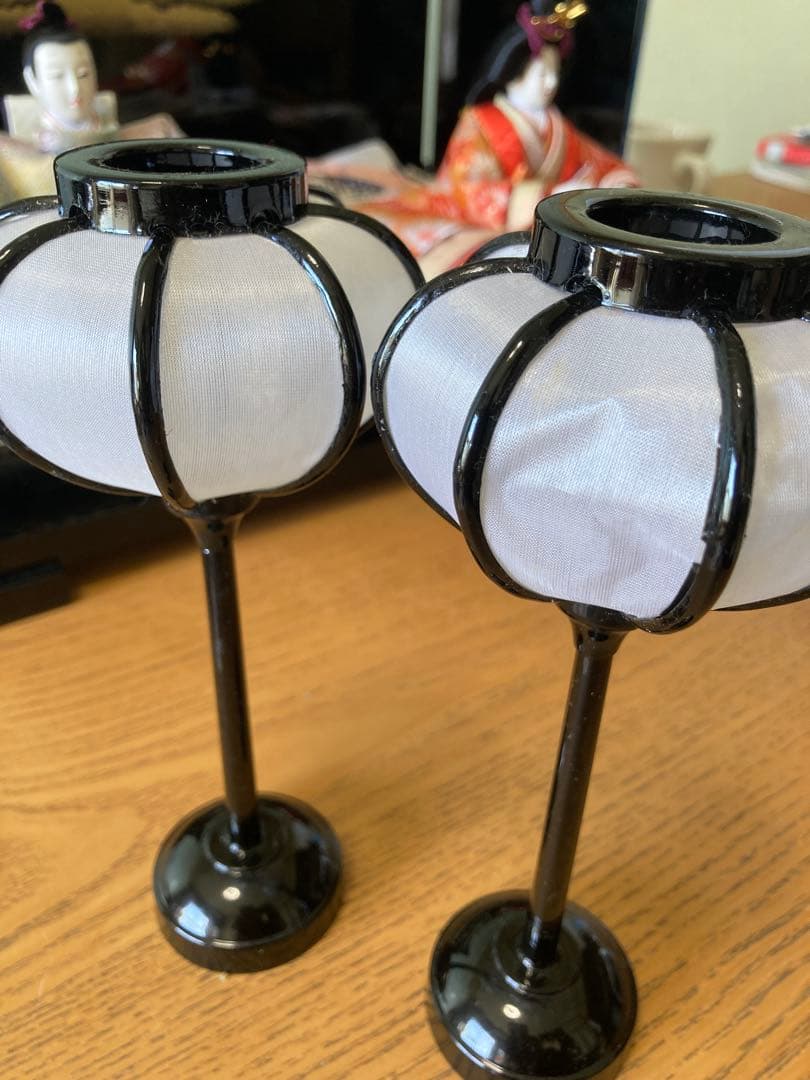 おまけタペストリー付◆雛人形◆お雛様 【親王飾り】 落ち着いた漆塗りの台座