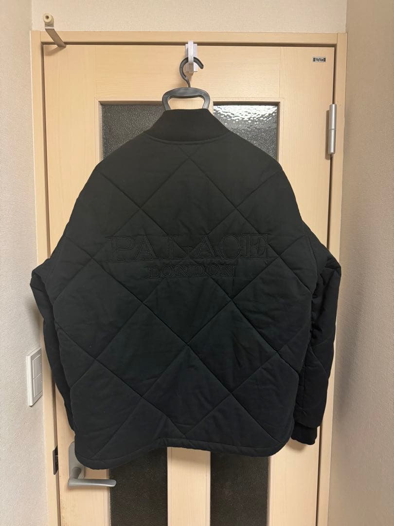 PALACE 24ss D-QUILT BOMBER Black Sサイズ