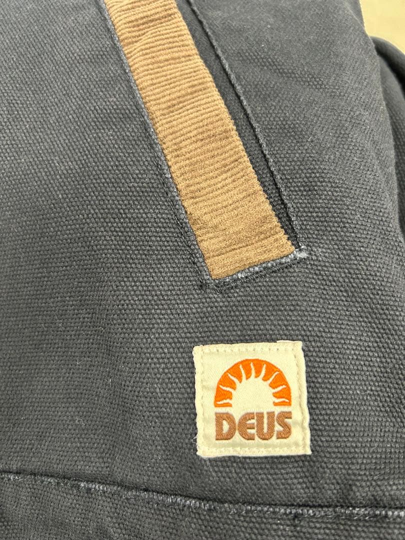 デウスエクスマキナ　Deus Ex Machina ダック生地ジャケット