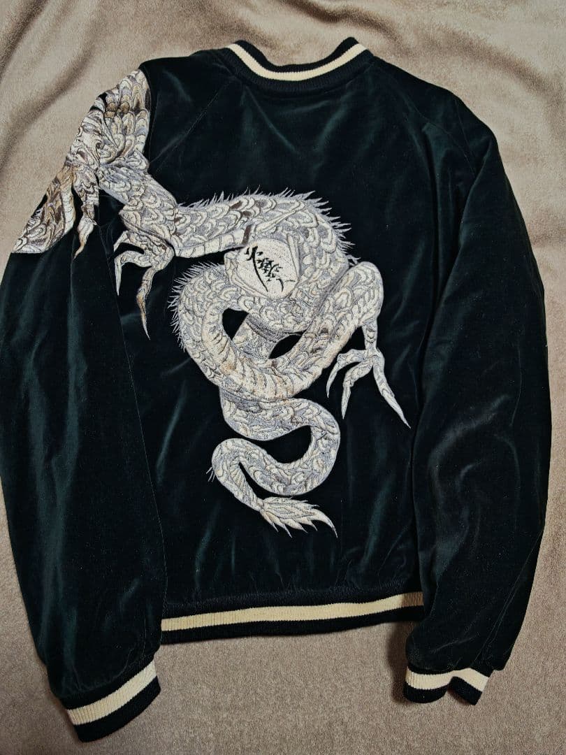 六無人 美品 別珍 ２面用 スカジャン 日本限定 龍 レーヨン unisex