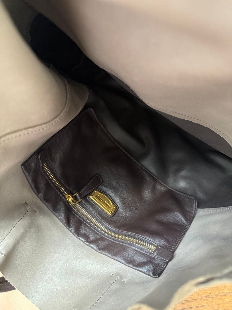 miumiu スエード トートバッグ グレー/ブラック