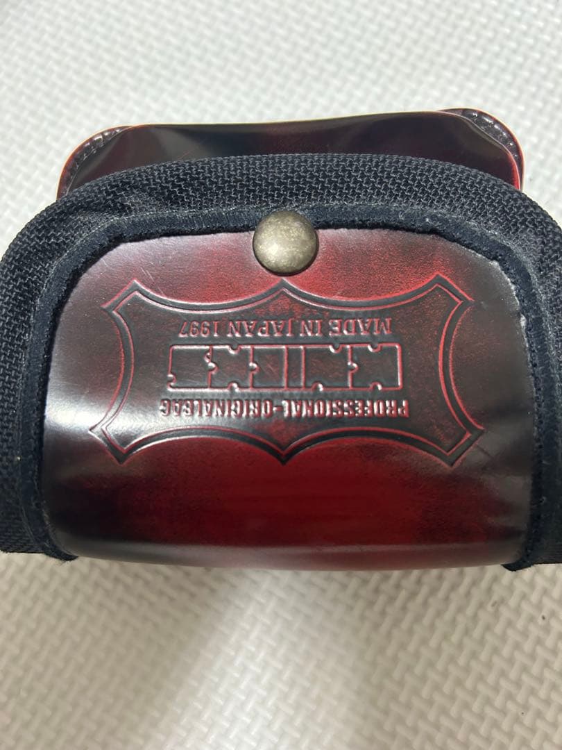 レ*ド様 ニックスガラス革小物ポーチ