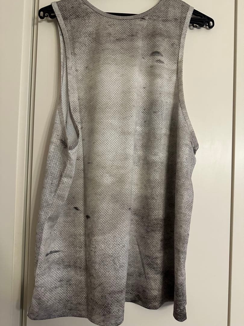 【新品未使用】LYFT デスメタルロゴヴィンテージメタルタンクトップ アイボリー