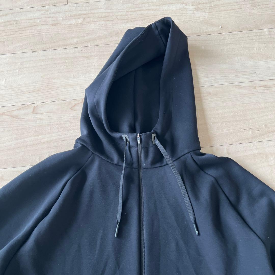 On Sweat 上下 (M)