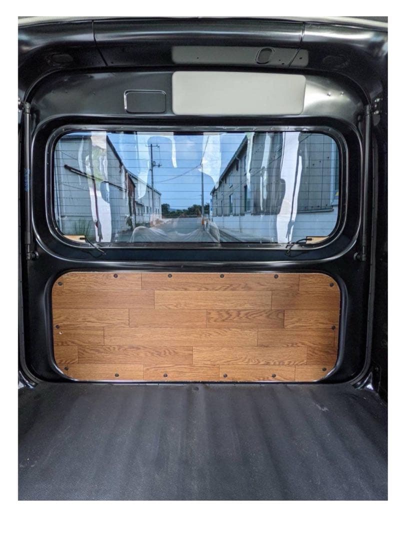 ダイハツ　新型アトレー　新型ハイゼットカーゴ　700系　リアゲートパネル