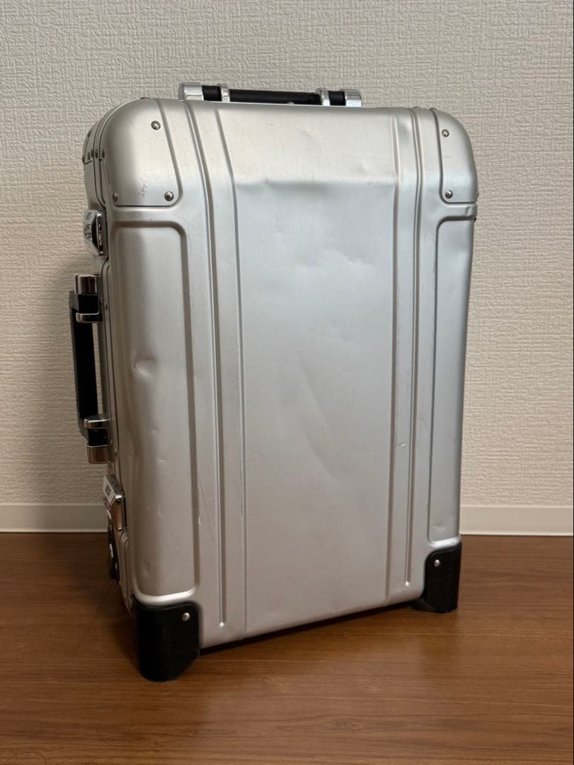 ゼロハリバートンZERO HALLIBURTON スーツケース 31L 2輪