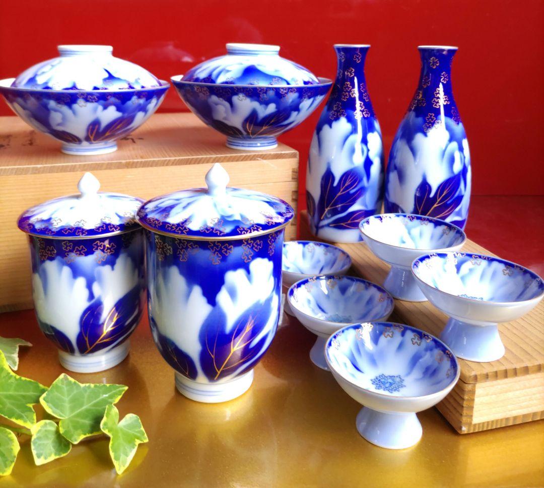 深川製磁　瑠璃牡丹金ミル　睦碗ご飯茶碗　夫婦茶碗組湯呑み　酒器揃木箱入10万以上
