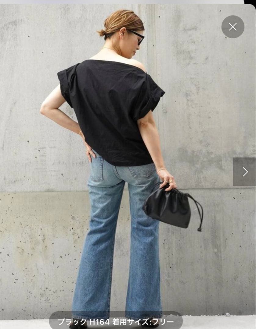 ドゥーズィエムクラス　オフショルダー完売