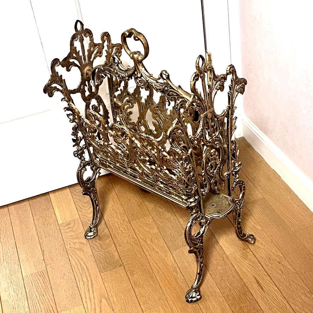 ヴィクトリアンスタイル　マガジンラック　アンティーク調　ゴールド　真鍮　レトロ