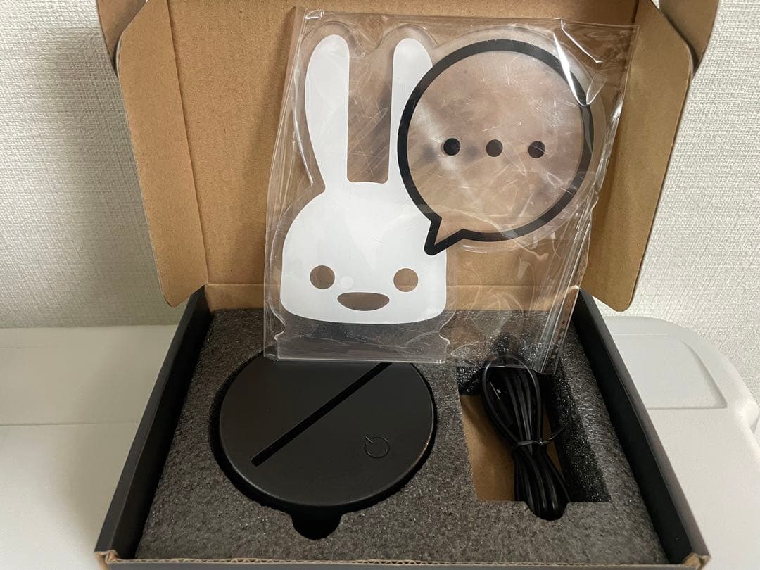 【新品未使用】CUNE ネオンライト　うさぎ　置物