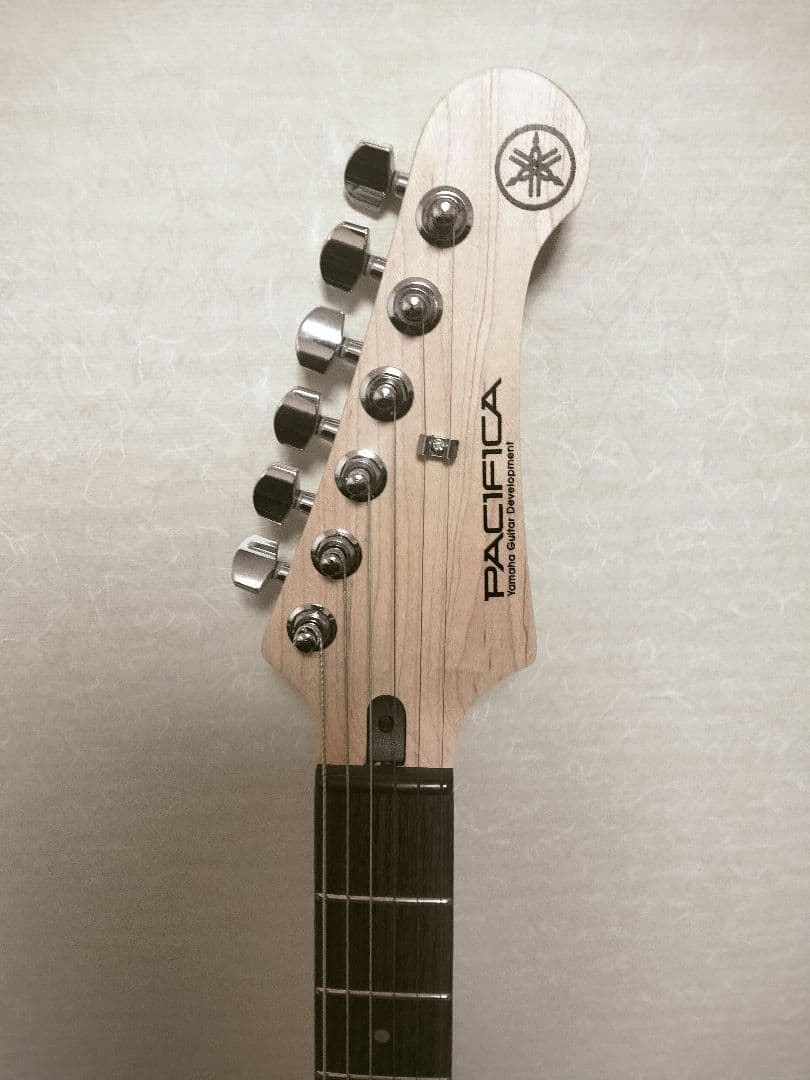 YAMAHA エレキギター PACIFICA PAC112V VW