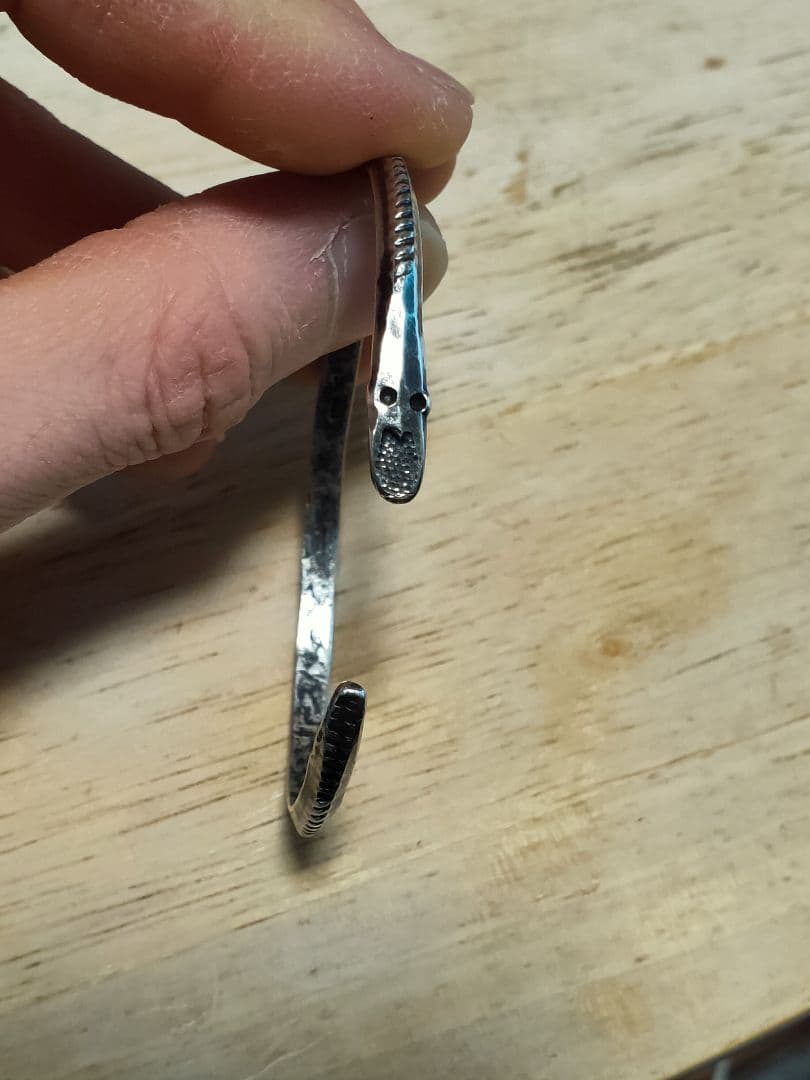 スネークバングル　インディアンジュエリーナバホ族ホピ　ビンテージヴィンテージ