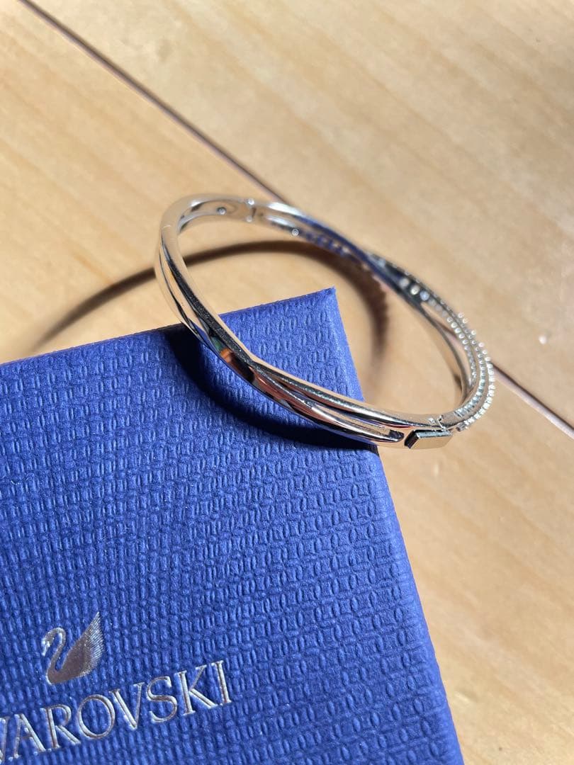 SWAROVSKI スワロフスキー バングル ブレスレット