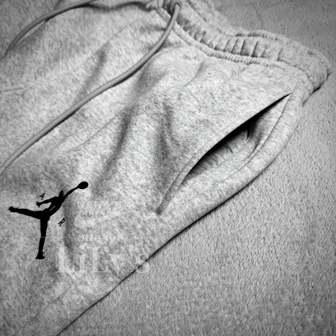 【Ｌサイズ】新品未使用　ジョーダン上下セットアップ　グレー　NIKE　ナイキ