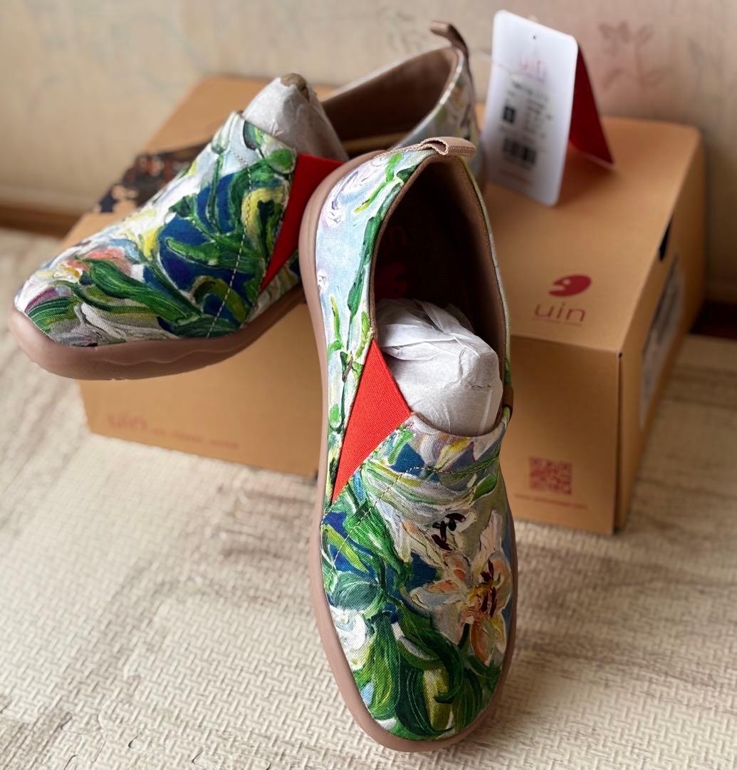 ♥️UIN♥️アートトラベルシューズ YAWNING LILYキャンパス・レディース