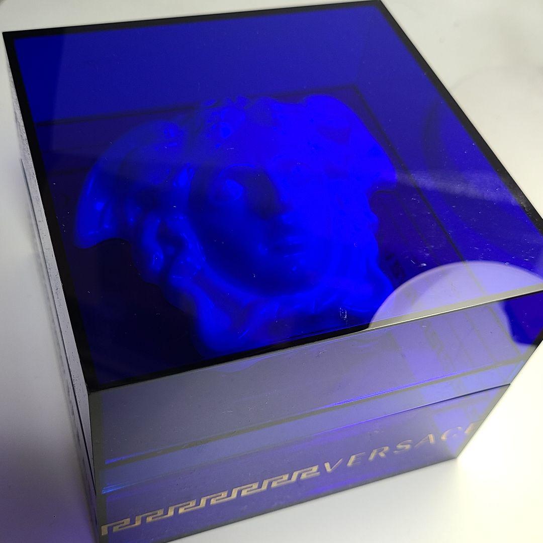 VERSACE　ヴェルサーチ　ICON ACTIVE　アクティブ　クロノ　腕時計