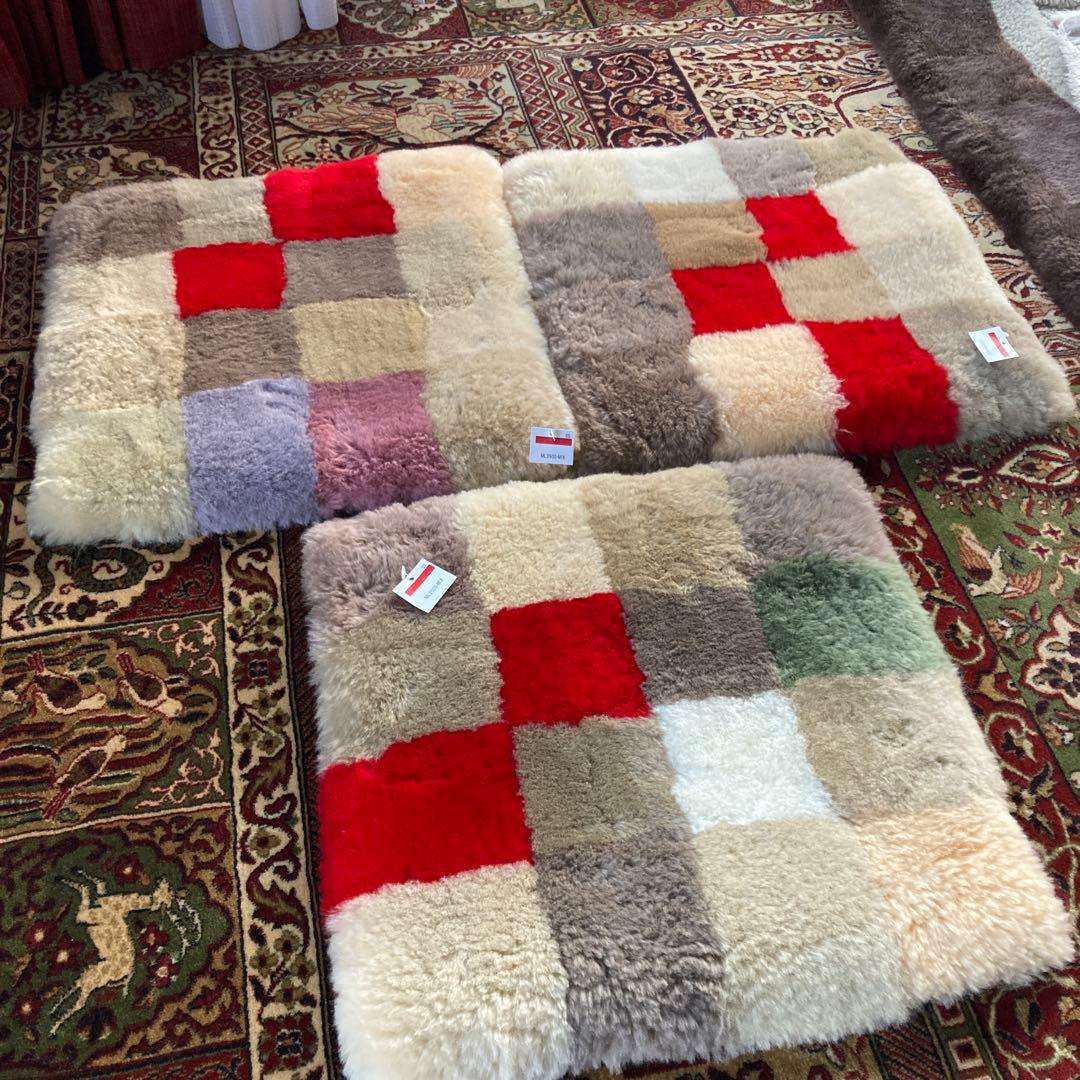 【新品】日本ムートン（旧名ニチロ）ムートンクッション３枚