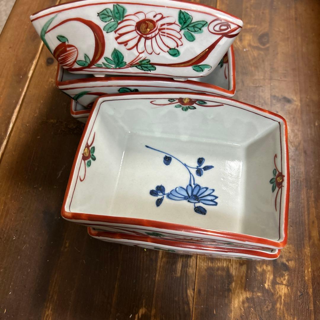 美濃焼　幸兵衛窯　五代 加藤幸兵衛造　金彩赤呉須　扇形向付　手びねり手描き　5個