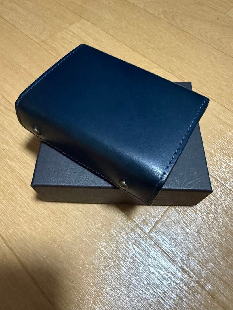 Ｍ+エムピウレザー 二つ折り財布 箱付き