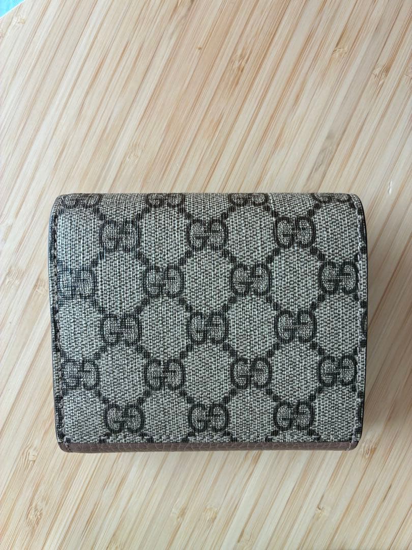 GUCCI 二つ折り財布 ピンクベージュ　GG マーモント　美品
