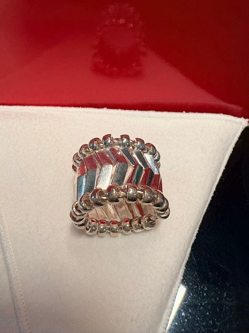 ボッテガべネタBOTTEGA VENETAシェブロンシルバー925リング