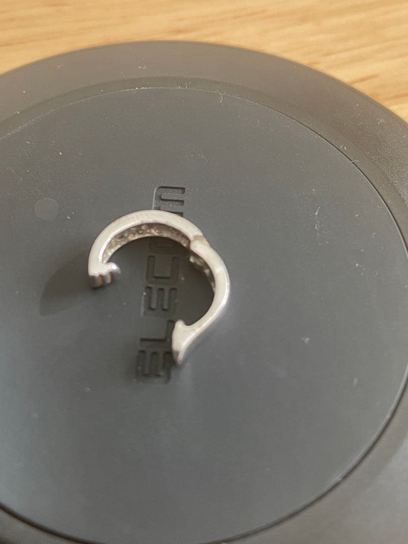 イヤーカフ　ダイヤモンド　ホワイトゴールド