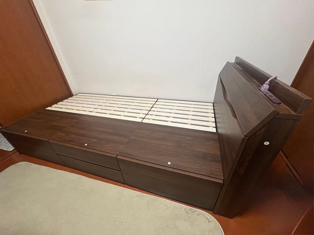 【都内引取希望】※週末限定値下げ※シングルベッドフレーム引き出し付き