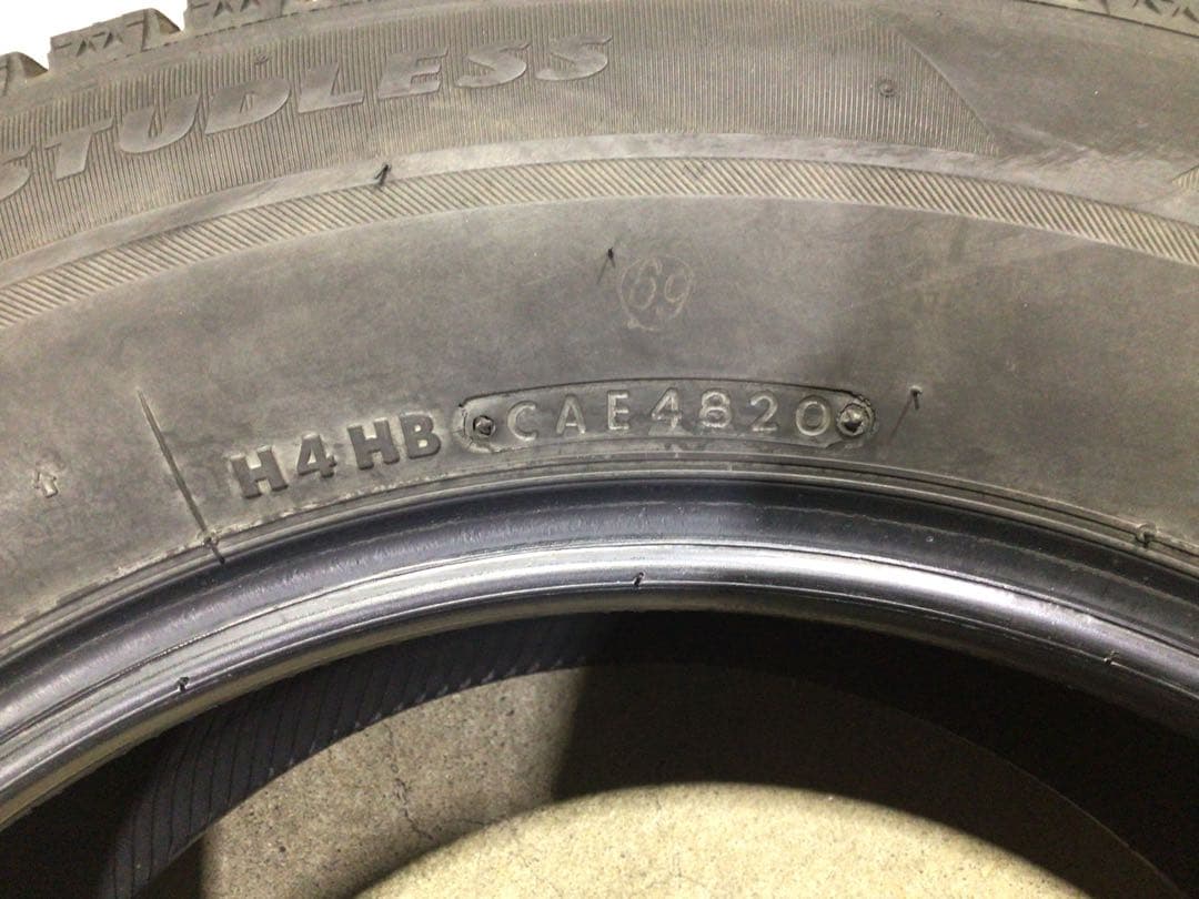 深溝 激安 215/65R16 ブリヂストン VRX2 スタッドレス 送料込み