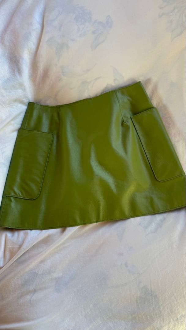 o*k様 【超美品】フミカウチダ　レザースカート