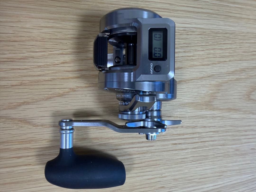 リール Shimano 24Ocea Conquest CT300HG
