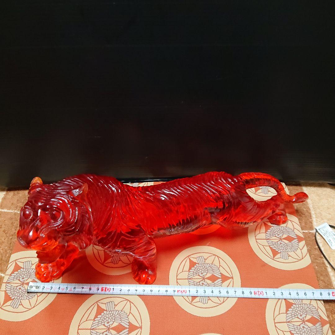 虎の置物