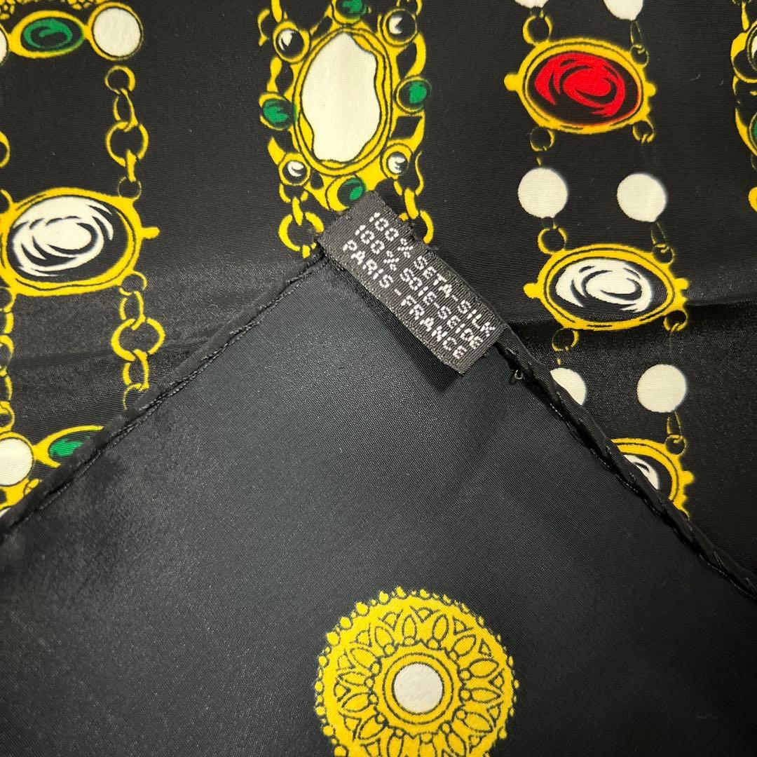 フランス製　CHANEL シャネル　宝石柄　大判スカーフ