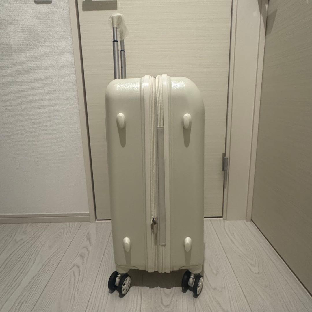 あみたろうミッフィー キャリーケース 60L 新品 HAP2249-57