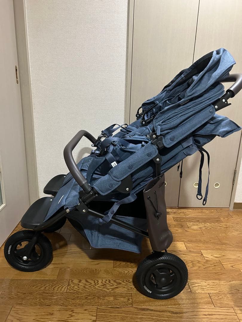 AIRBUGGY エアバギーココダブル　フロムバース　未使用ストローラーマット付