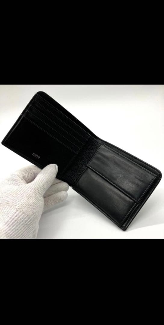 DIOR 黒 レザー 二つ折り財布　30日まで値下げ