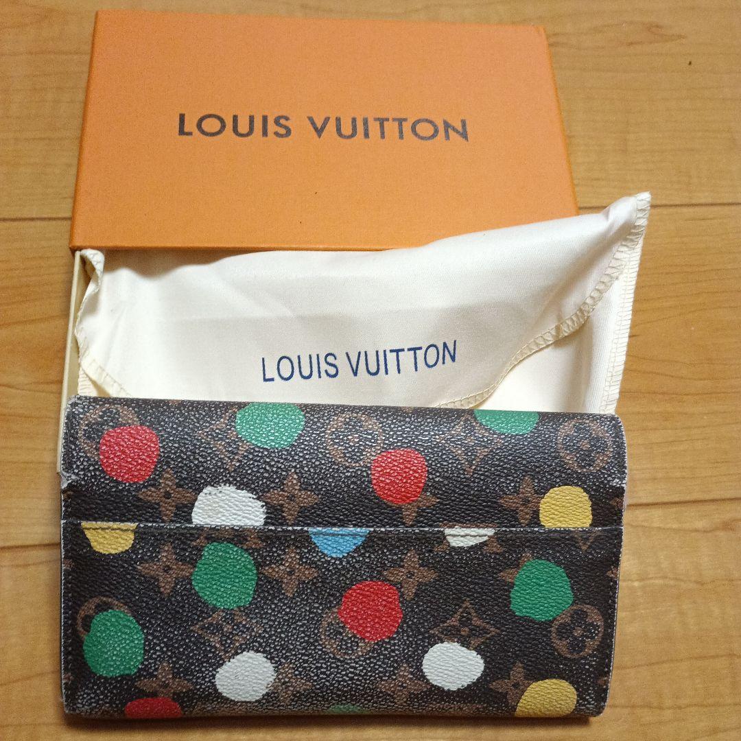 LOUISVUITTON　二つ折り財布　草間弥生　コラボ　サラ　限定品　シリ有
