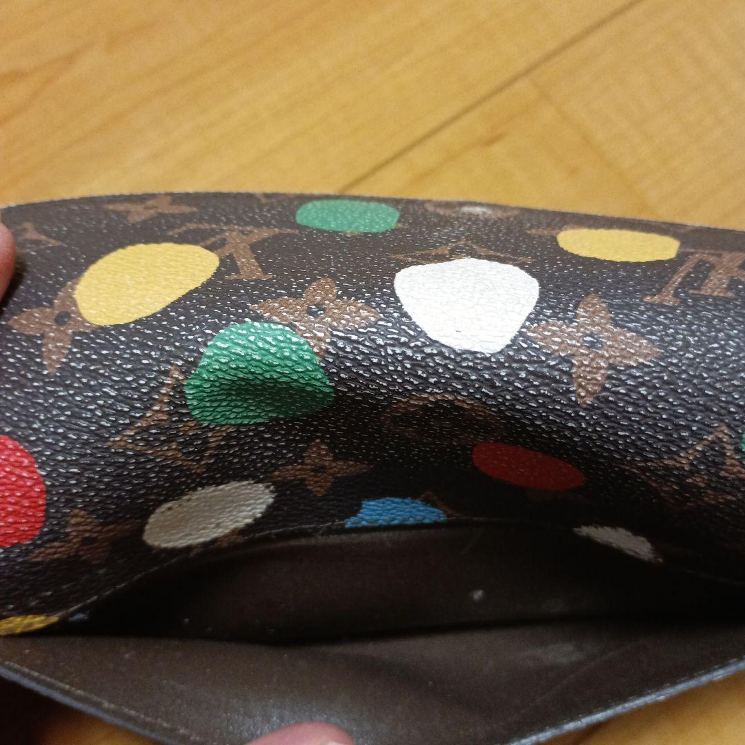 LOUISVUITTON　二つ折り財布　草間弥生　コラボ　サラ　限定品　シリ有