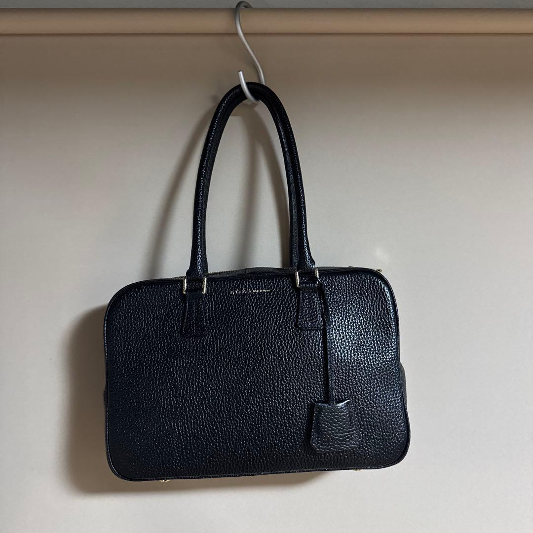 ADMJ 牛革シュリンクレザーボストンバッグ