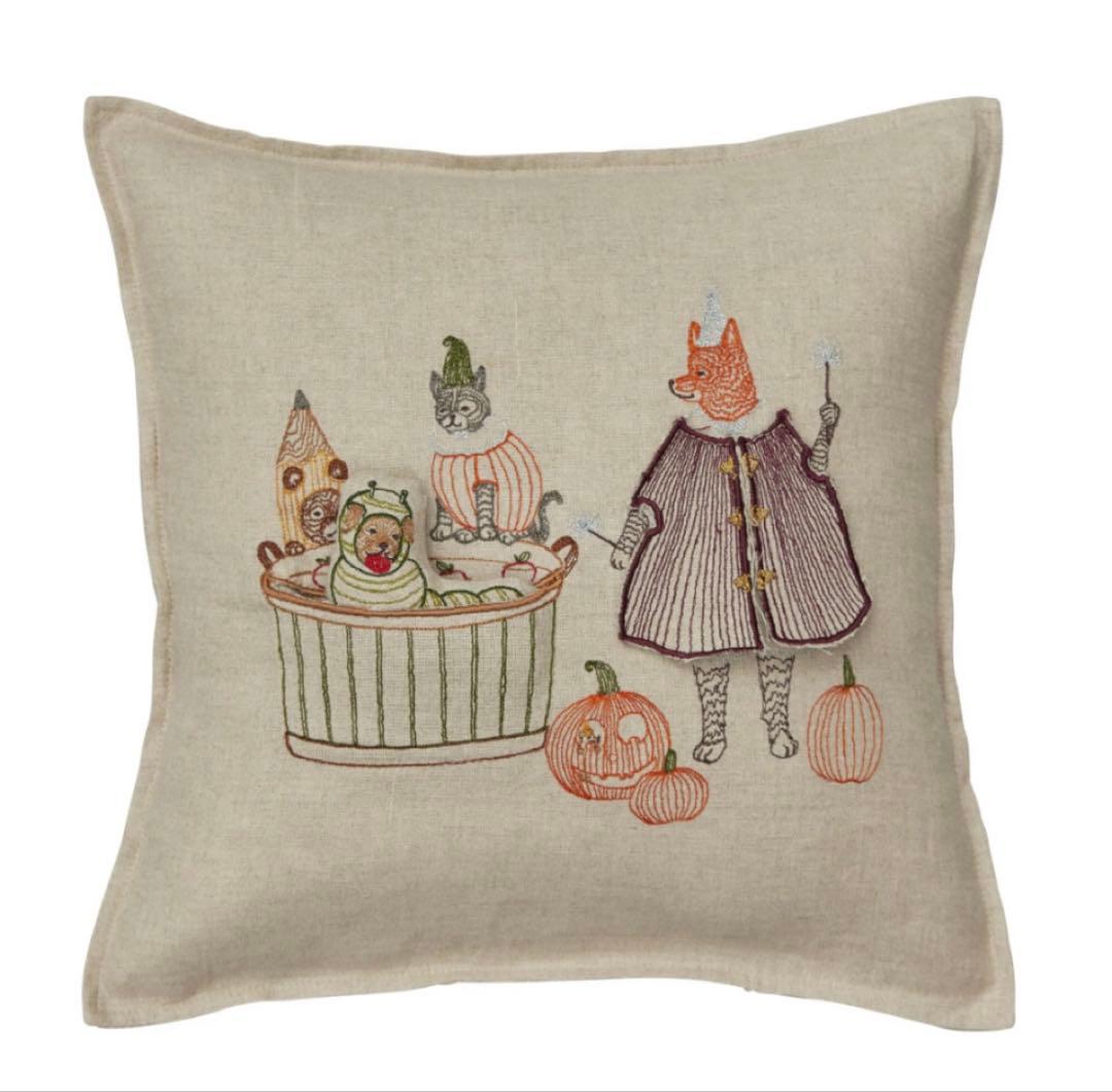 【新品未使用】coral & tusk クッションカバー ハロウィン仮装 人形付