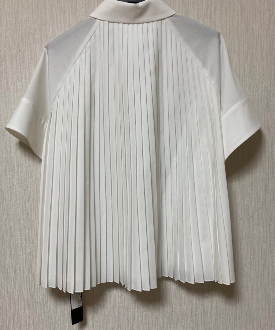 フォクシー新品プリーツブラウス白FOXEY